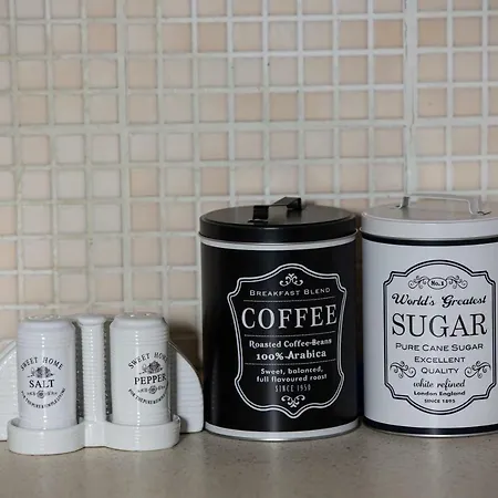 شقة Antigone أرغوستولي