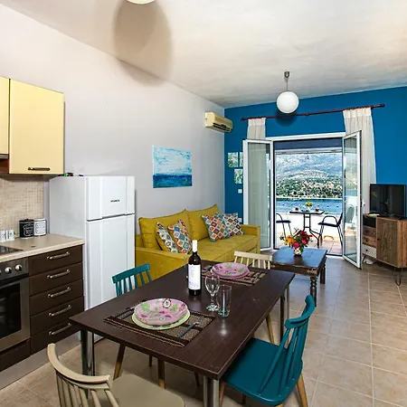 Apartment Antigone